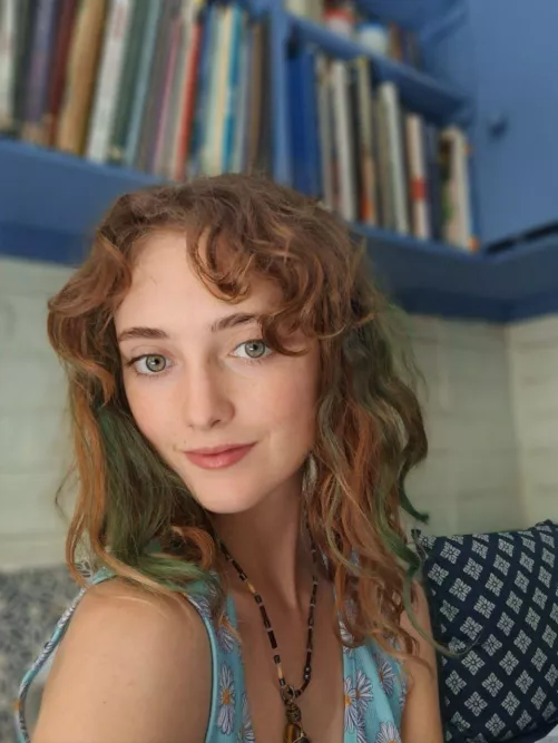 curly temptation blowing minds, between blue threads and rows of untold stories F18