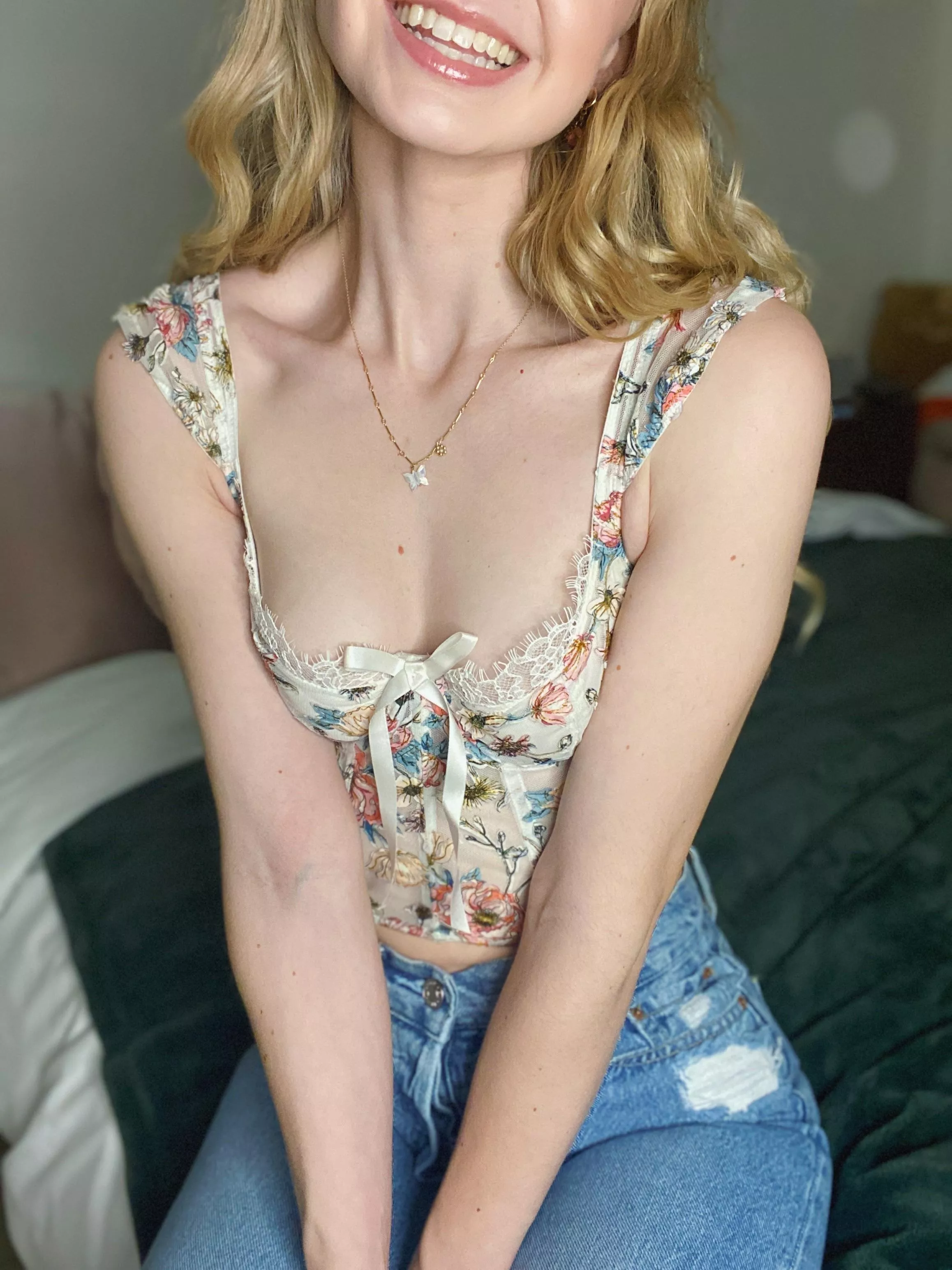 cute but sexy 🙈🥰 [f]