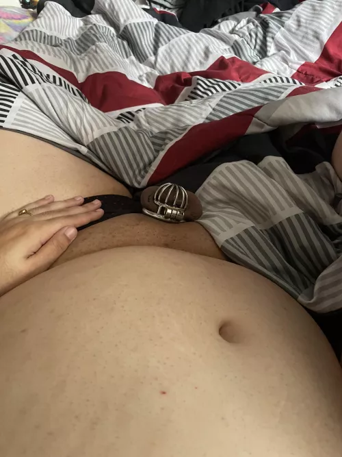 Day 1/30 | I’m resetting my timer I’m sorry I was a bad girl 😔