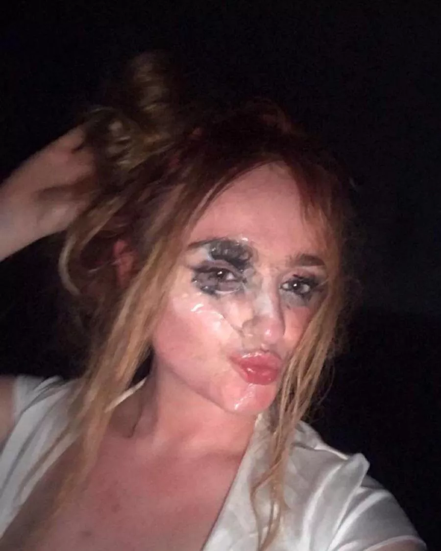 Do u like my makeup ?