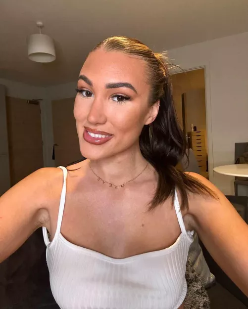 Do you think white suits me better?