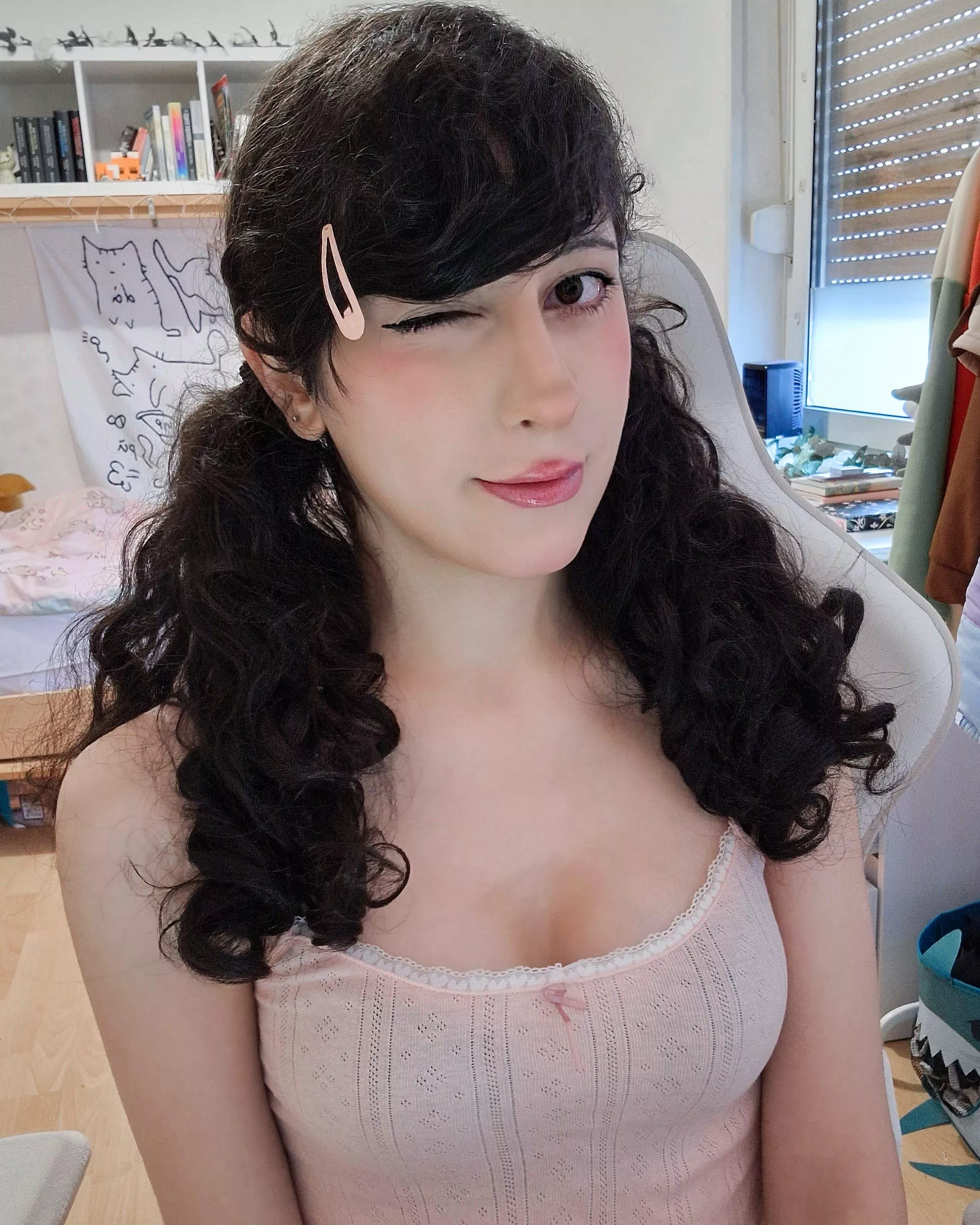 first reaction seeing me? 💗 👀