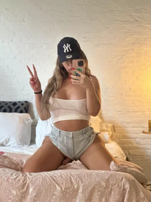 He always peeps out with shorts