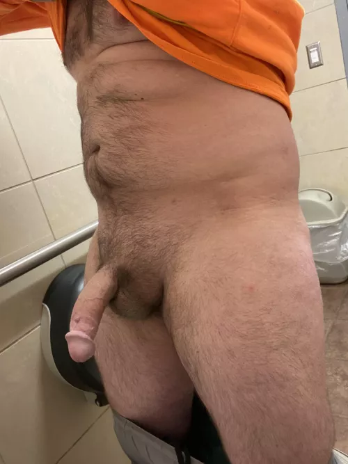 Here’s my blue collar uniform dm me for the hard hat