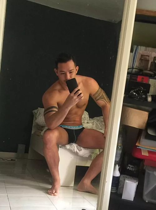 Hey guys happy midweek. Check out my profile for more x