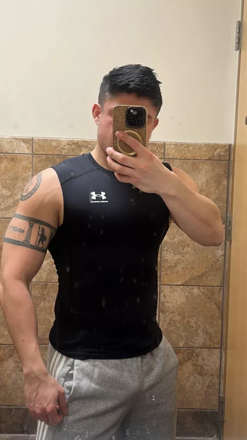 Hey there! New to the page :)