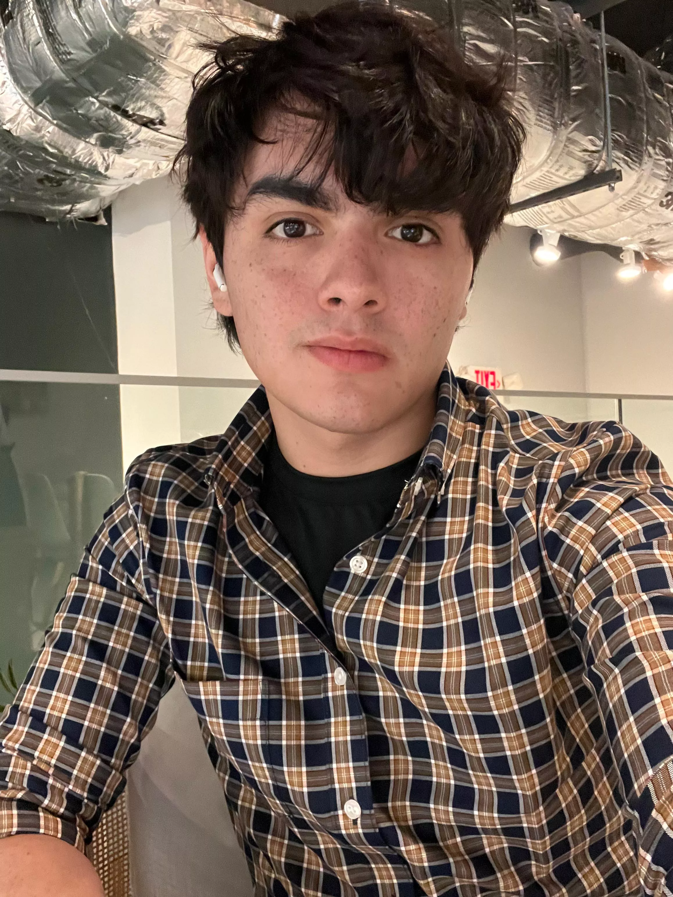 Hi, first post here Hi, first post here