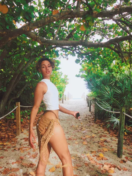 hola from paradise 🌴