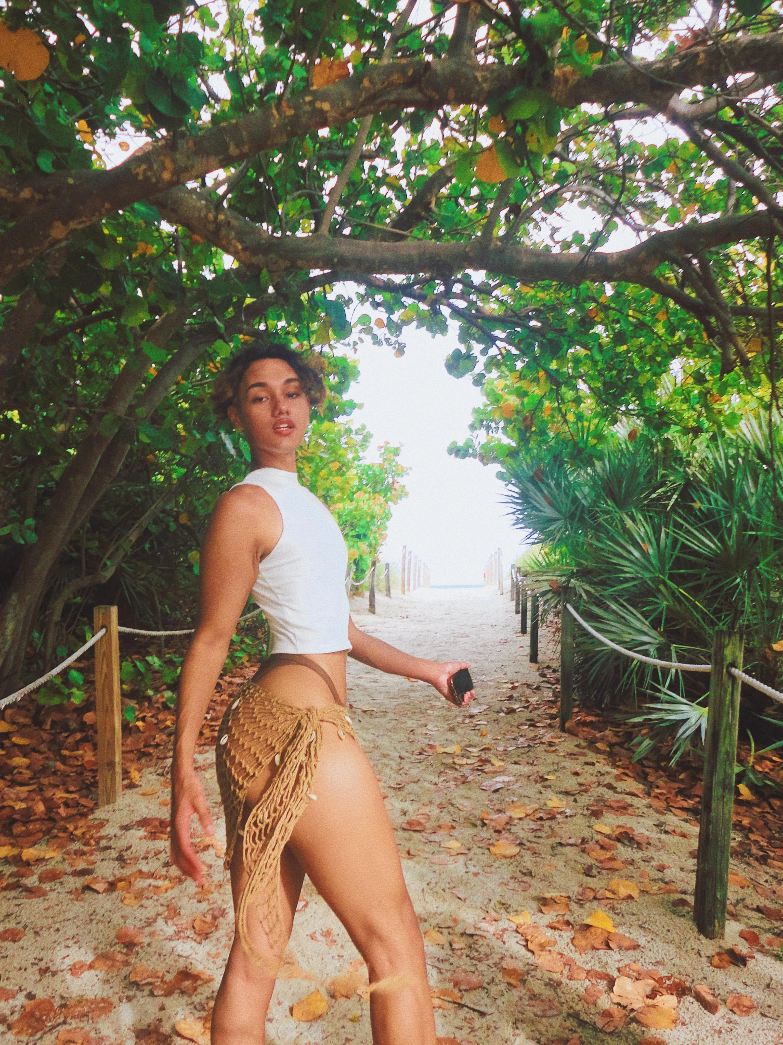 hola from paradise 🌴