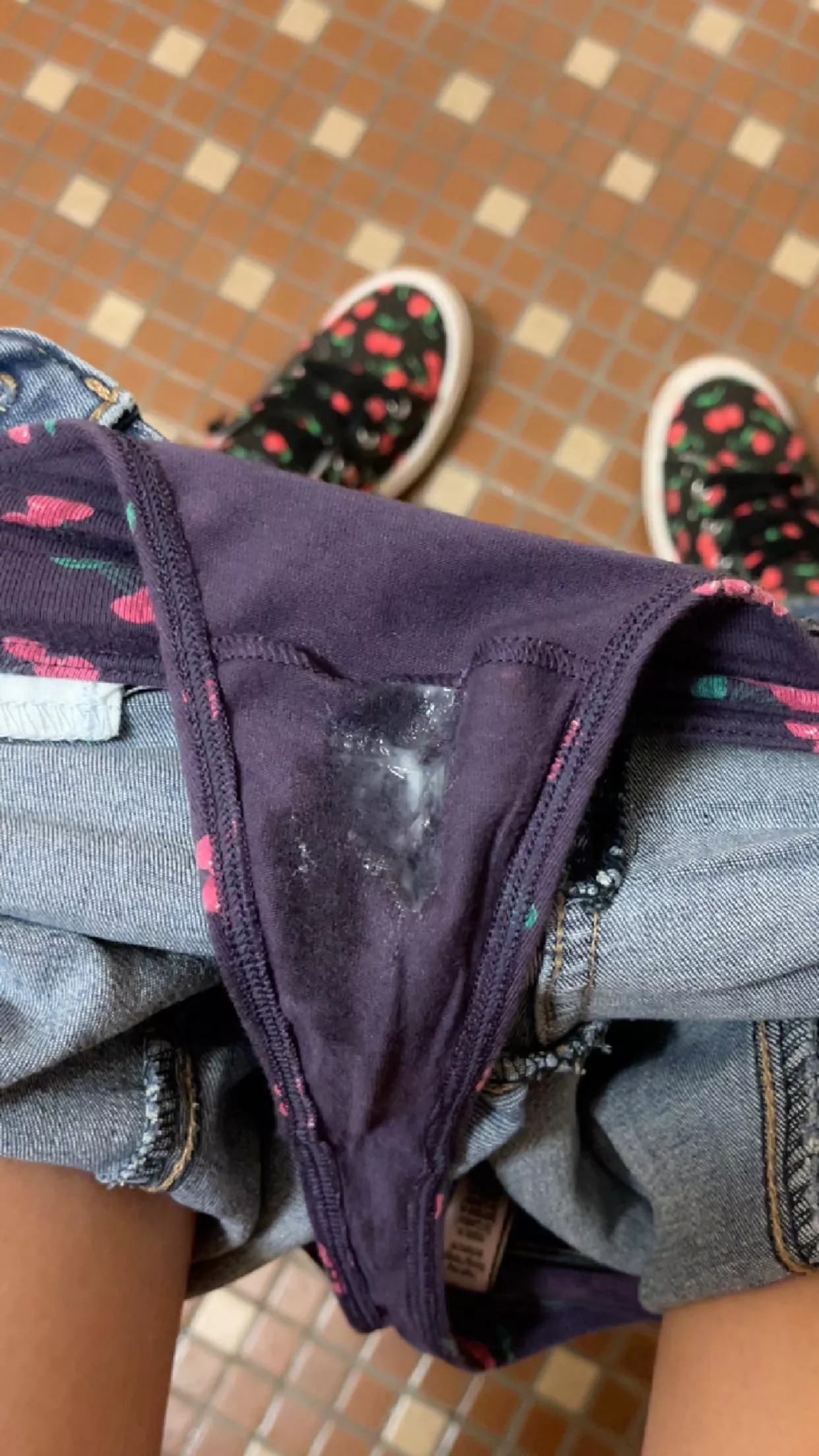 How my kitty reacts when he teases me at work 😩😵‍💫