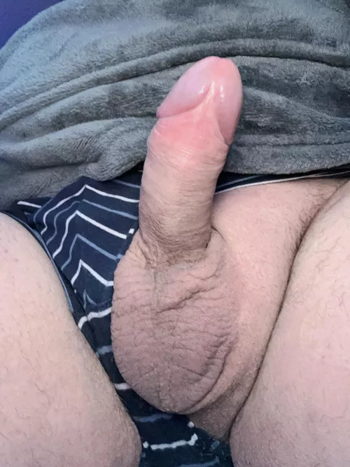 I can't keep it in my panties today