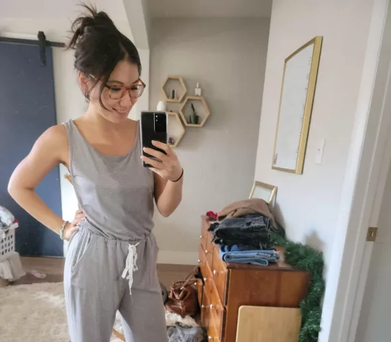 I stopped especially to take a selfie and show you my new glasses 🤓