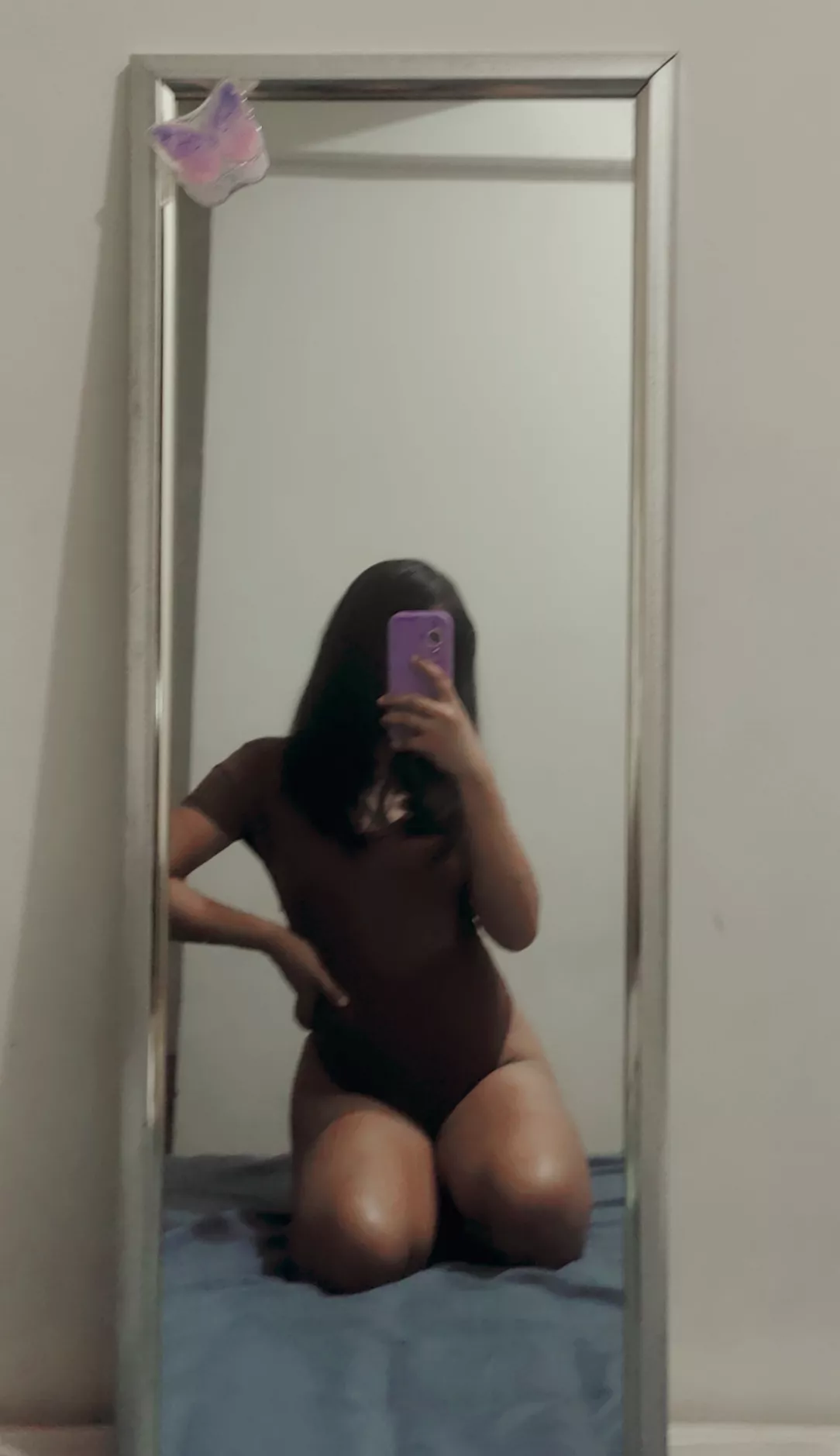 I want older men to take care of me seriously but I still wanna be cute 18 yo girl Am I asking for too much? 🥺