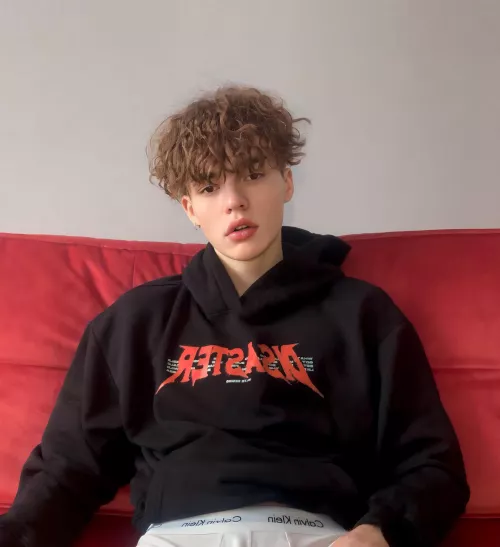 Let me know if I’d catch your eye in public