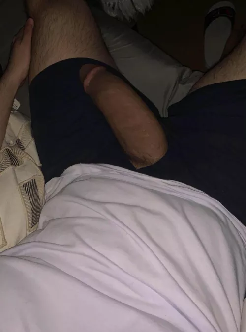 Need a break from work? Sit on daddy’s cock. I’ll make you feel better. 😏