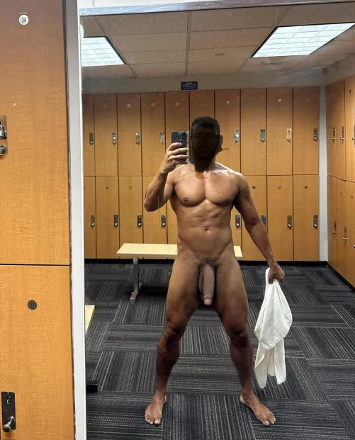 Post gym flex. Happy hu[m]p day!