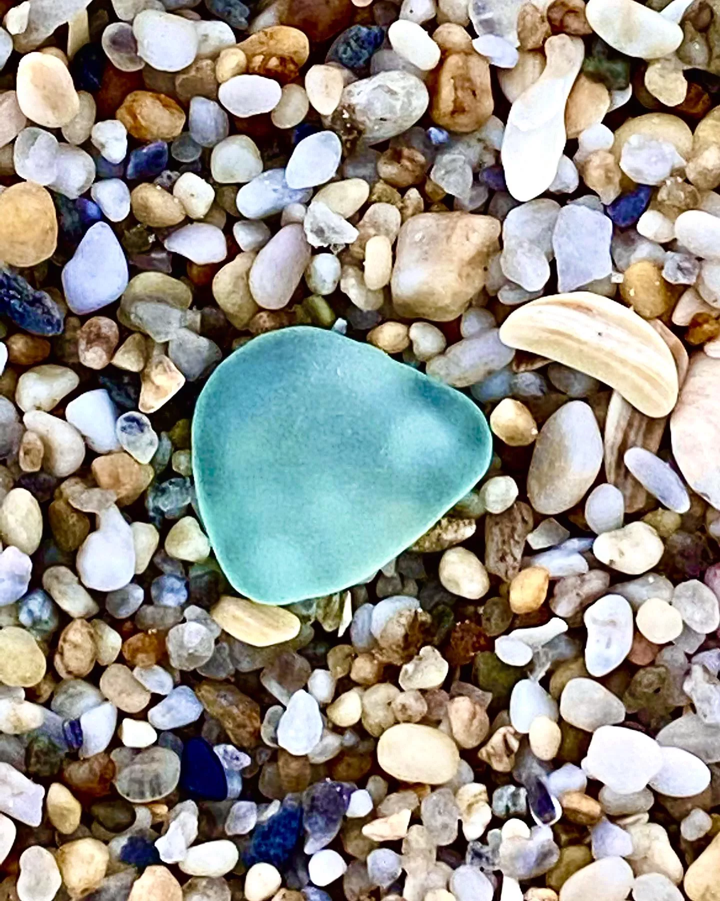 Pretty little bauble 🤙🏻🎶🎶😎