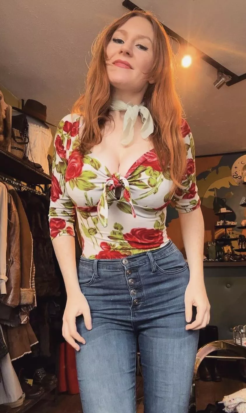 Roses are red… 🌹