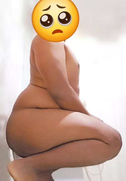 Thick thighs save lives hehe🙈💕