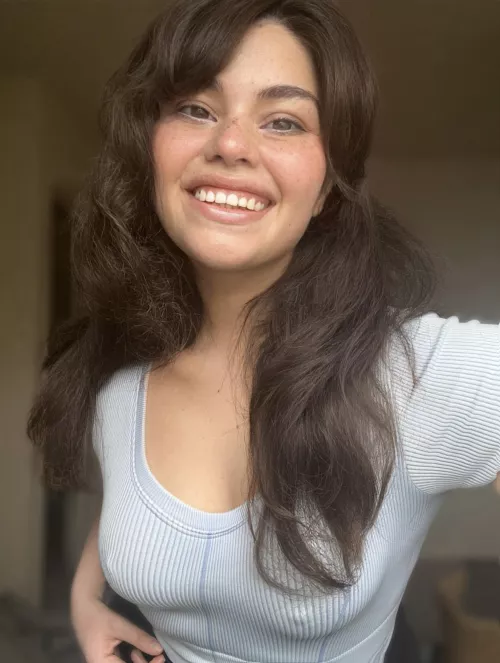 This freckled brunette is wishing you a beautiful Wednesday