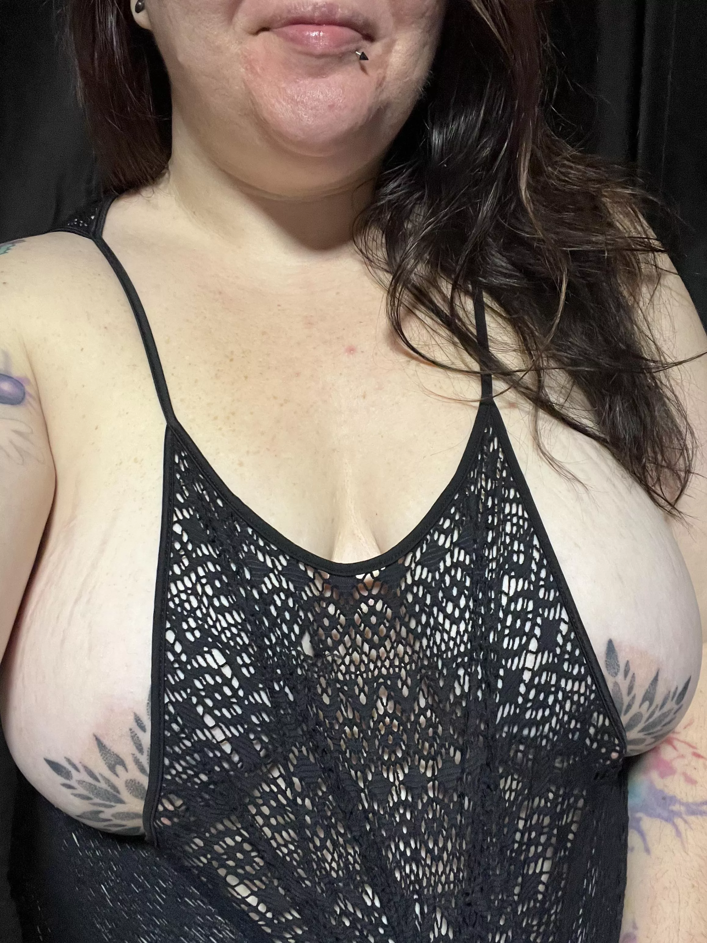 Would look better on the floor huh? 👀😘