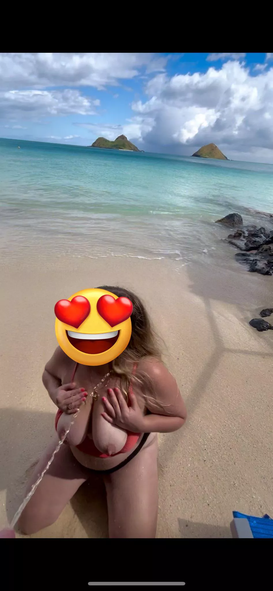 Would you pee on me at the most beautiful beach in the world?