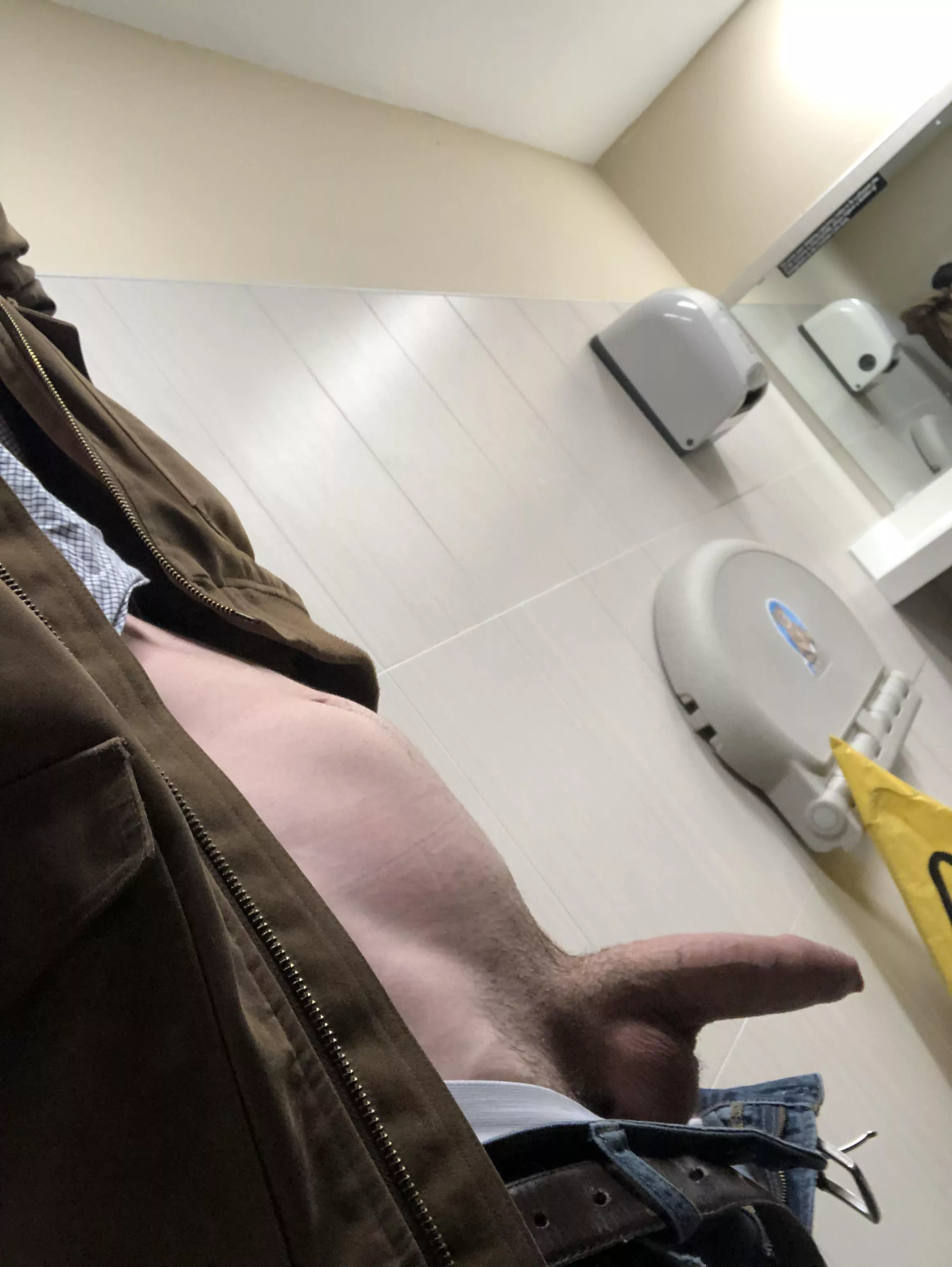 Wyd if you see this in the bathroom? (21)