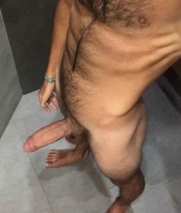 22 - any sexy filthy men to make me theirs?! alexis_kass