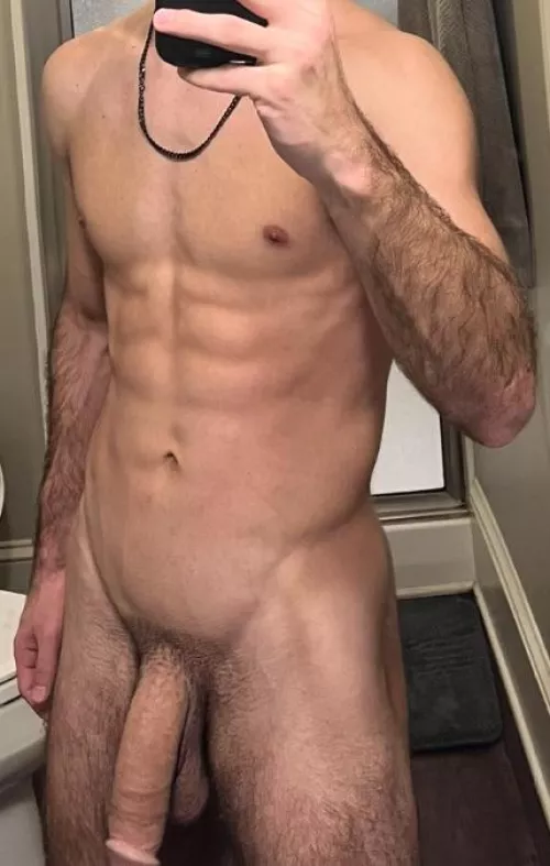 22 (m) - need to gain some weight. Breaking the erect penises trend on this subreddit