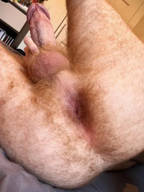 A friend of mines hole