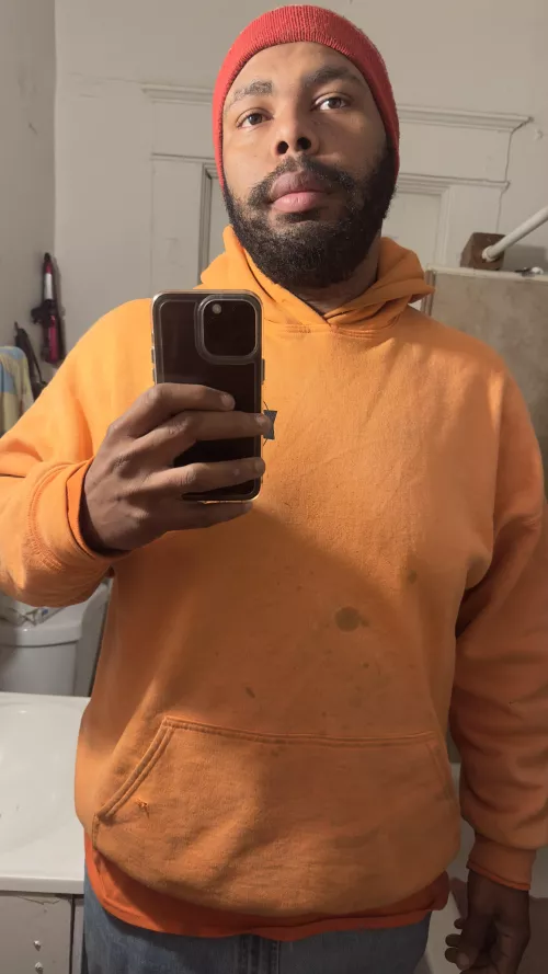 Any ladies down to chat? Bored at work