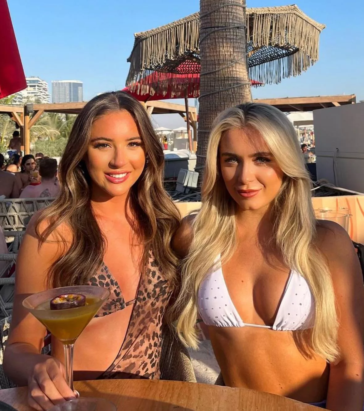 Brunette or blonde ?