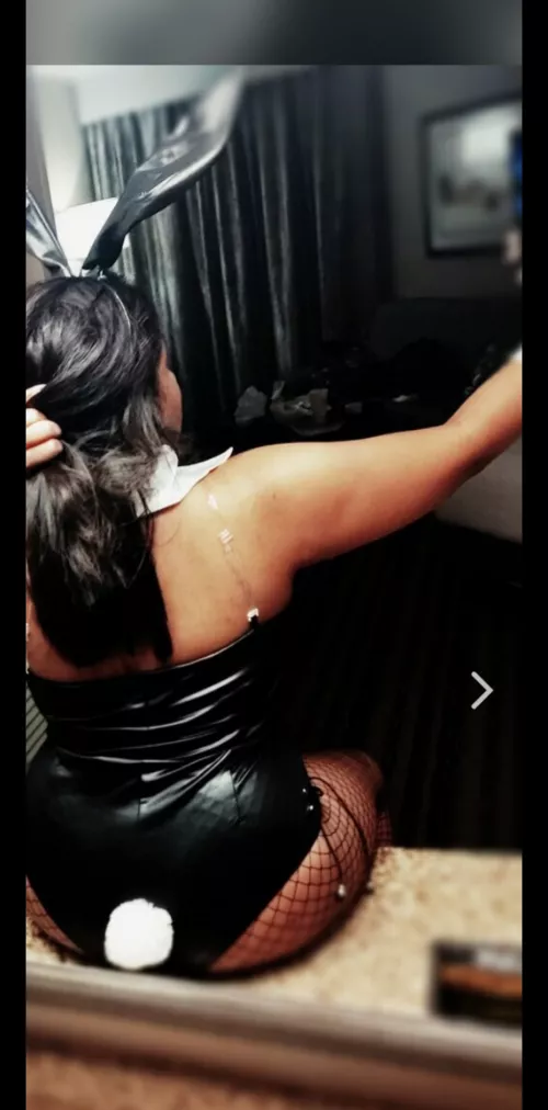 Cum see me hop on that dick