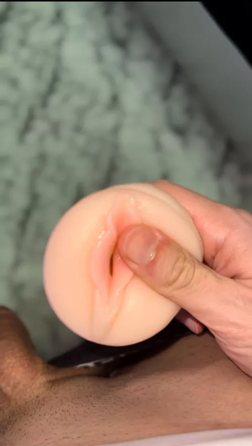 Daddy is here 💦 DM me