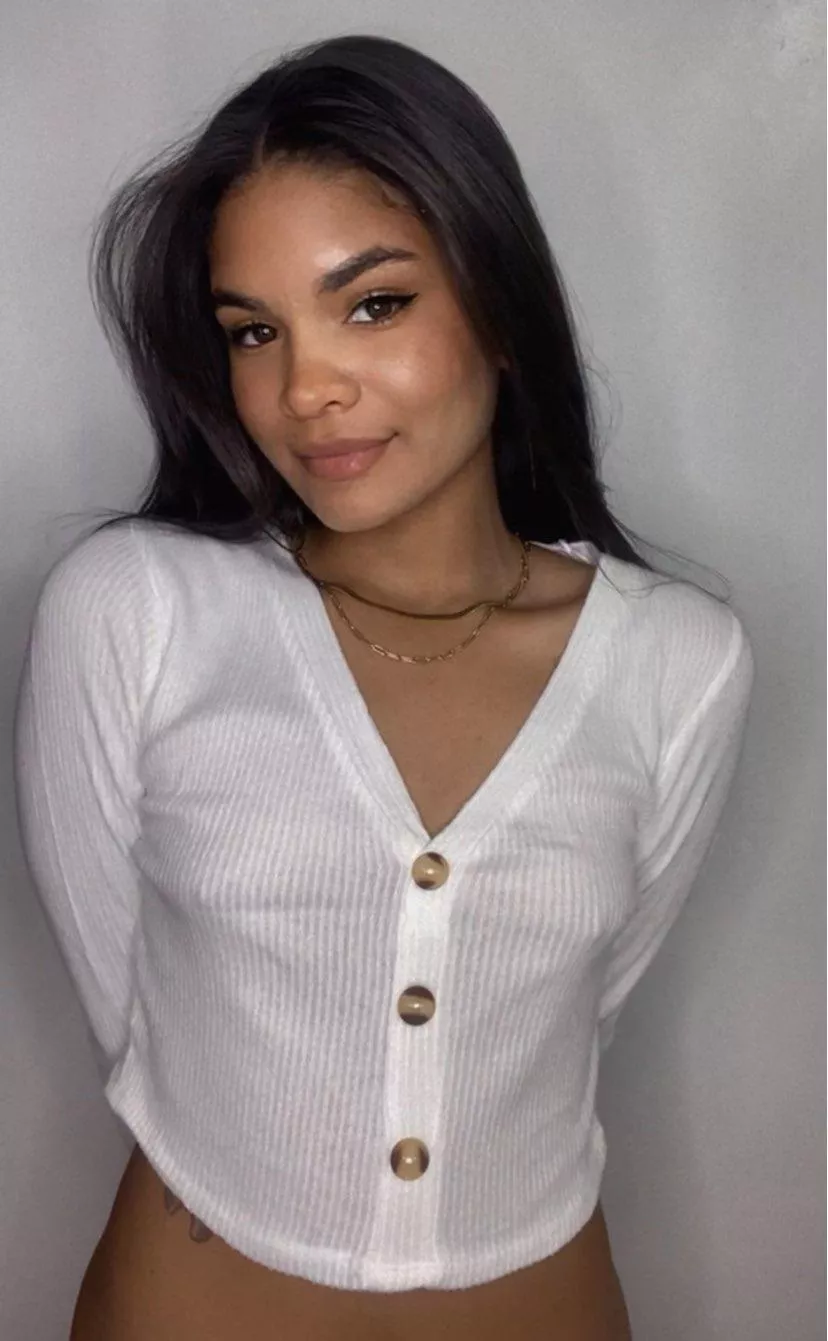 Do you think this crop top is cute?