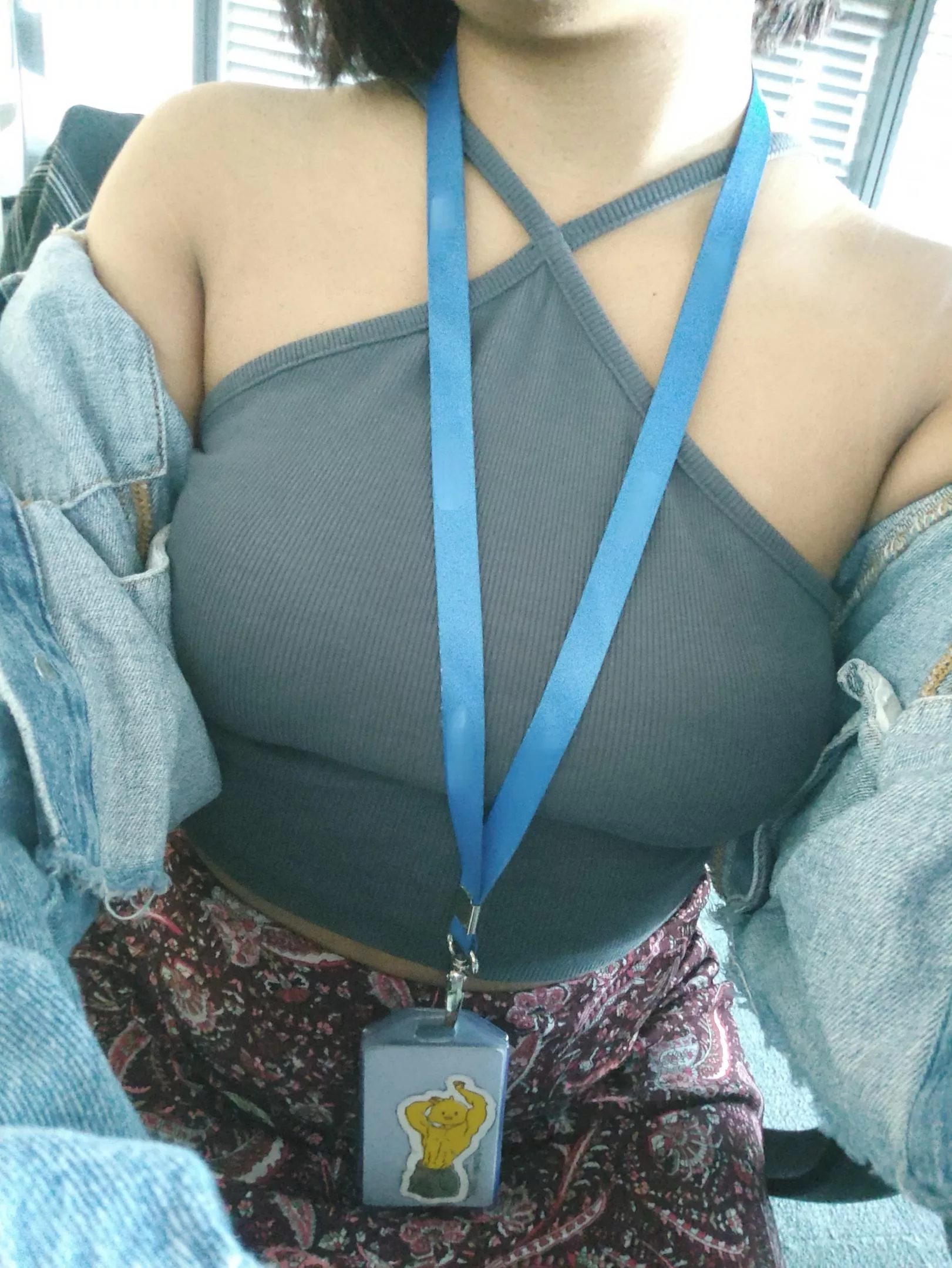 (f) office girl muna