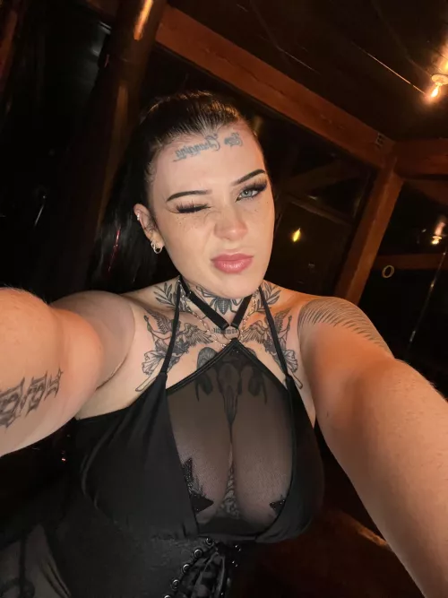 Goth mommy of your dreams