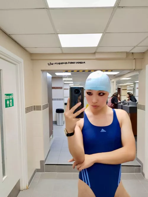 How about some real swimming photos?