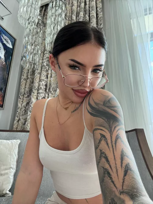 i heard somebody ordered a hot goth girlfriend! :)