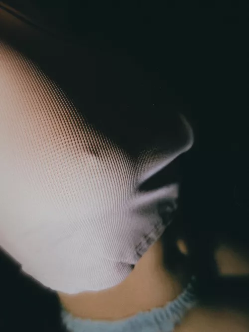 I love it when men stare at my tits. girls also