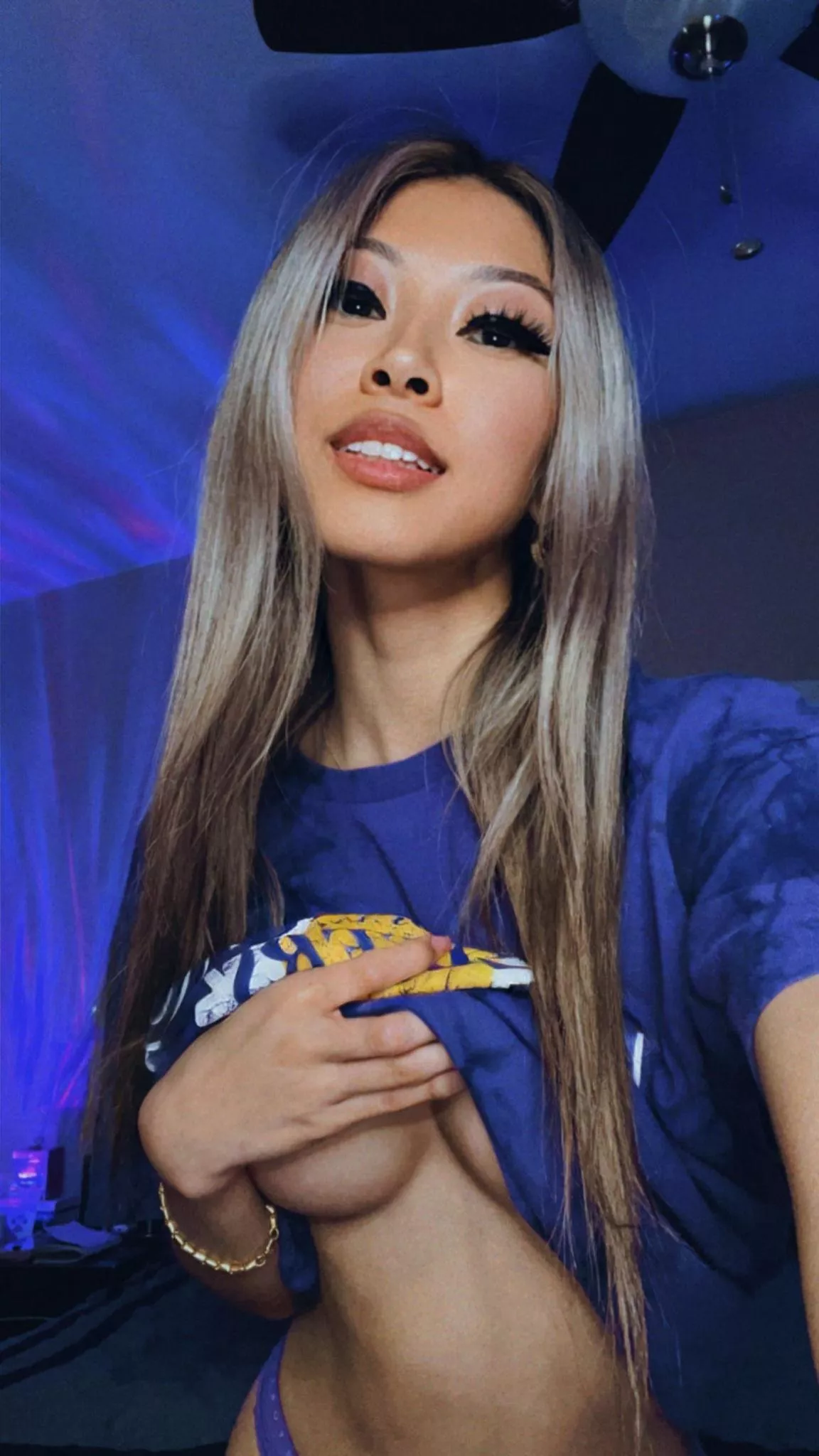 I think my AC went out, would you midn coming over to have a look?