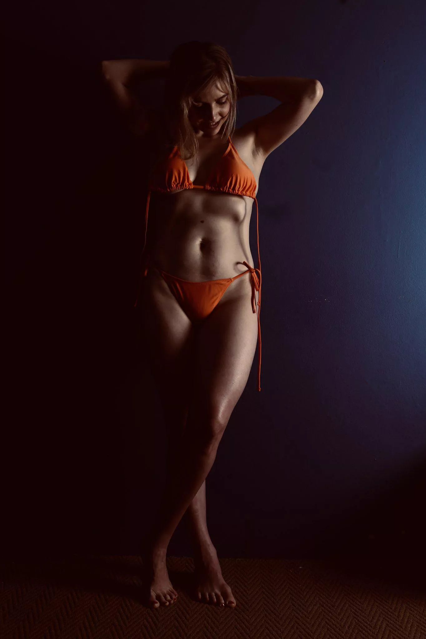 Just an amateur slut ready to take it right :)