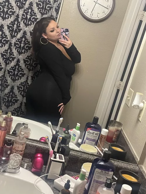 Look at that arch👀🥰😌