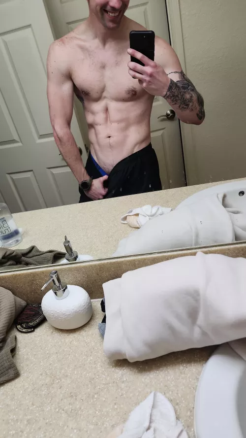 (M) Feeling good after a workout!