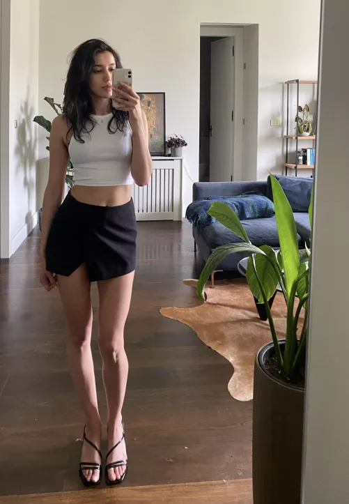 My favorite summer outfit to tease men