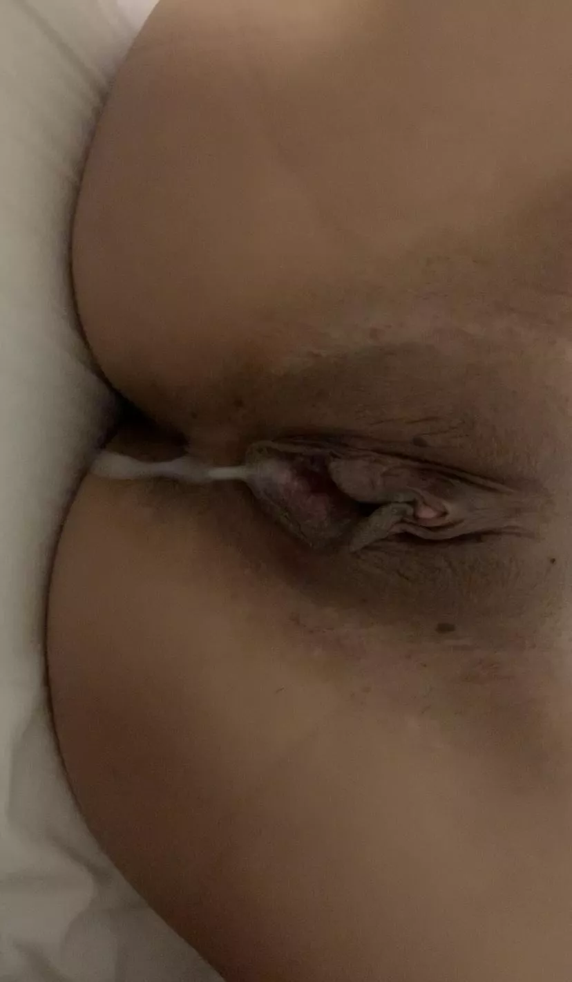 My first reddit meetup ended like this! I'm not on birth control ;) - 26 asian hotwife