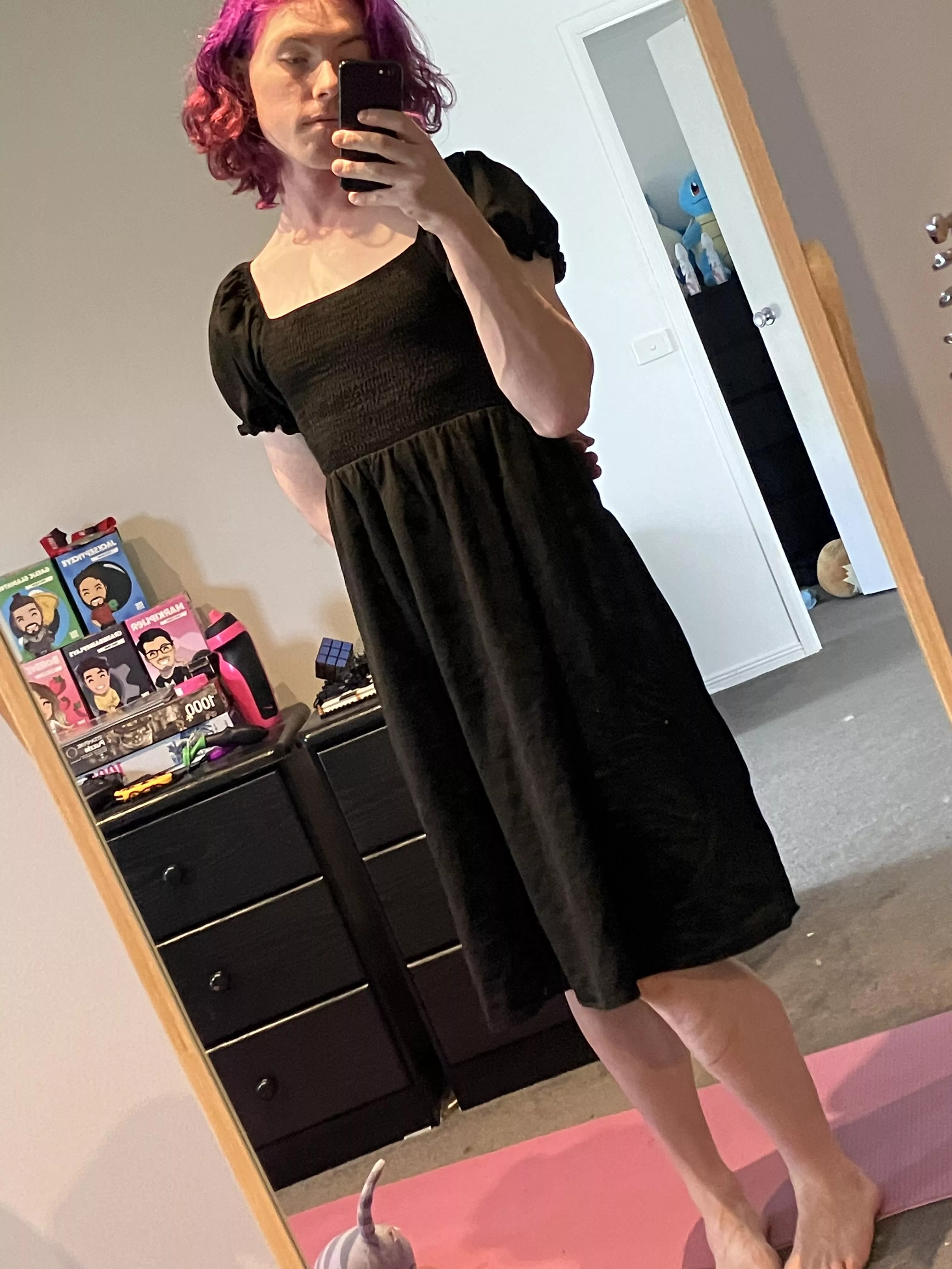 New dress got me feeling super girly!