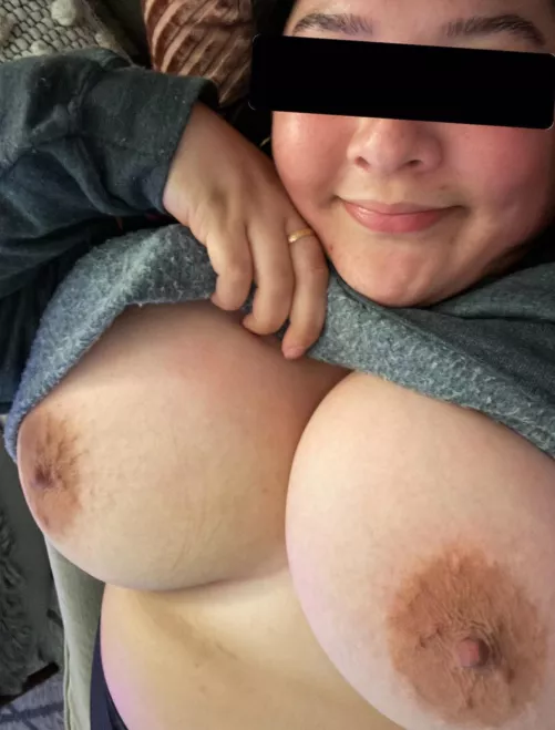 Nothing better than taking your bra off after a long day🫠