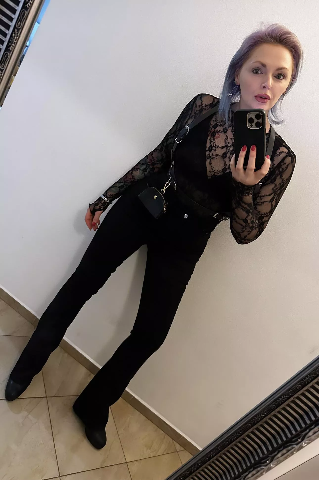 Showing off my long legs today in these jeans