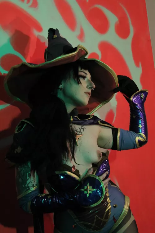 Since y’all liked my Mona cosplay and complimented my titts - here’s more uncensored;3